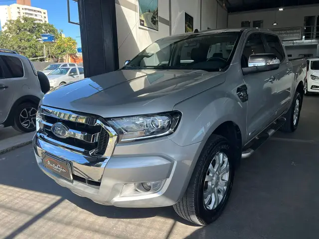 Carro Ford Ranger Cabine Dupla 2018 Ranger 3.2 XLT CD 4x4 (Aut)