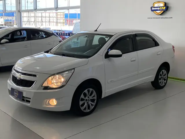 Carro Chevrolet Cobalt 2015 LT 1.8 8V (Flex)