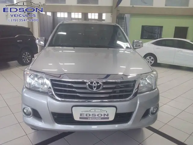 Carro Toyota Hilux Cabine Dupla 2015 Hilux 2.7 SRV CD 4x2 (Flex) (Aut)