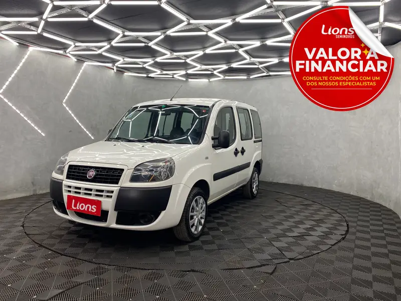 Fiat Doblò Essence 1.8 16V (Flex)