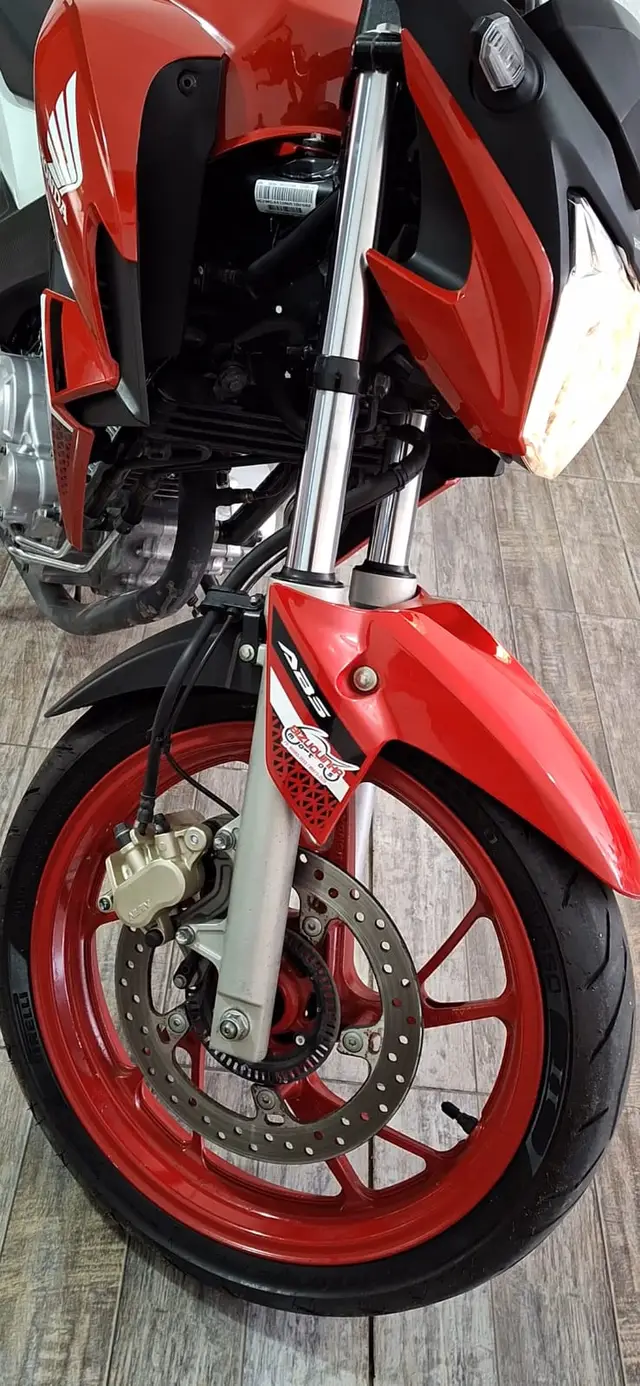 Carro Honda CB 250F Twister 2022 250F (ABS)