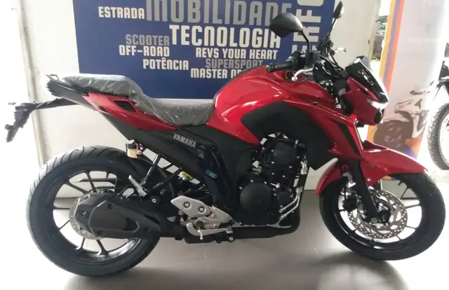 Moto Yamaha Fazer FZ25 2025 Connected
