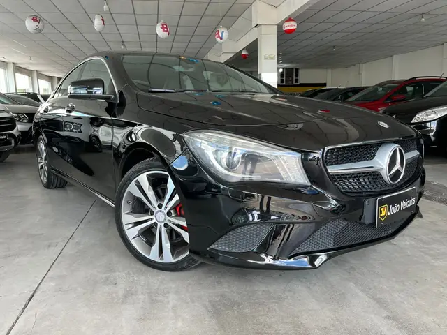 Carro Mercedes-Benz Classe CLA 2015 CLA 200 1st Edition DCT