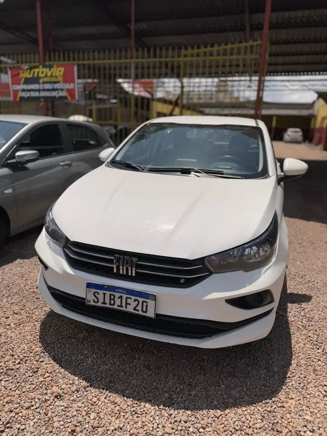 Carro Fiat Cronos 2023 Drive 1.3 (Flex) MT