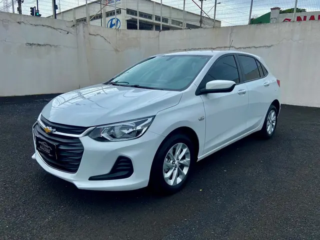Carro Chevrolet Onix 2023 1.0