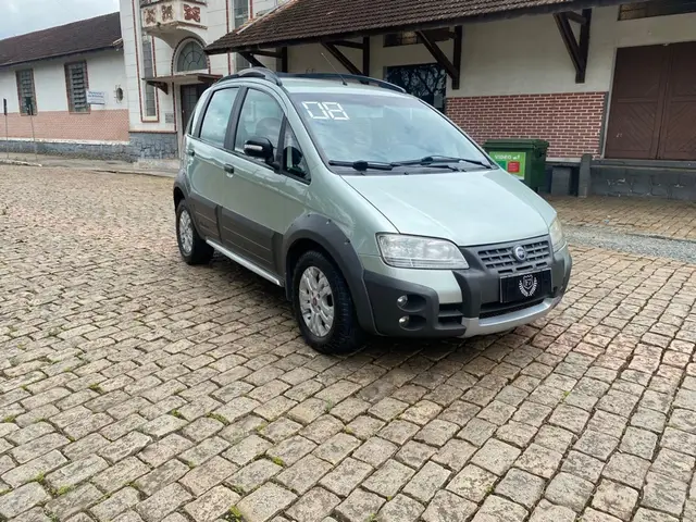 Carro Fiat Idea 2008 Adventure 1.8 (Flex)