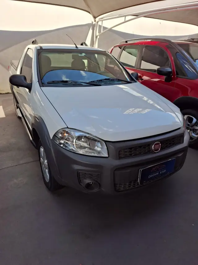 Carro Fiat Strada 2020 Hard Working 1.4 (Flex) (Cabine Simples)
