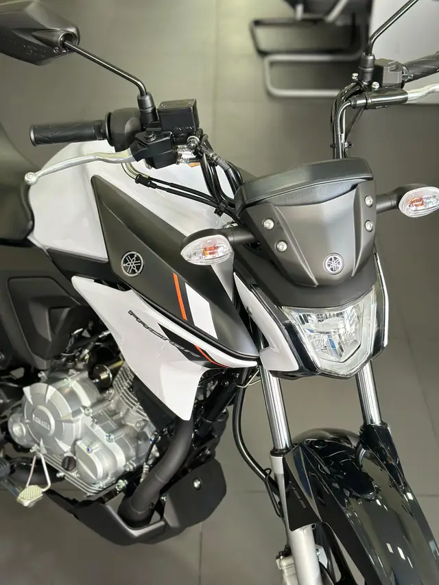 Moto Yamaha YBR 150 Factor 2025 ED