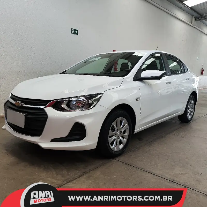 Chevrolet Onix Plus 1.0 LT (Flex)