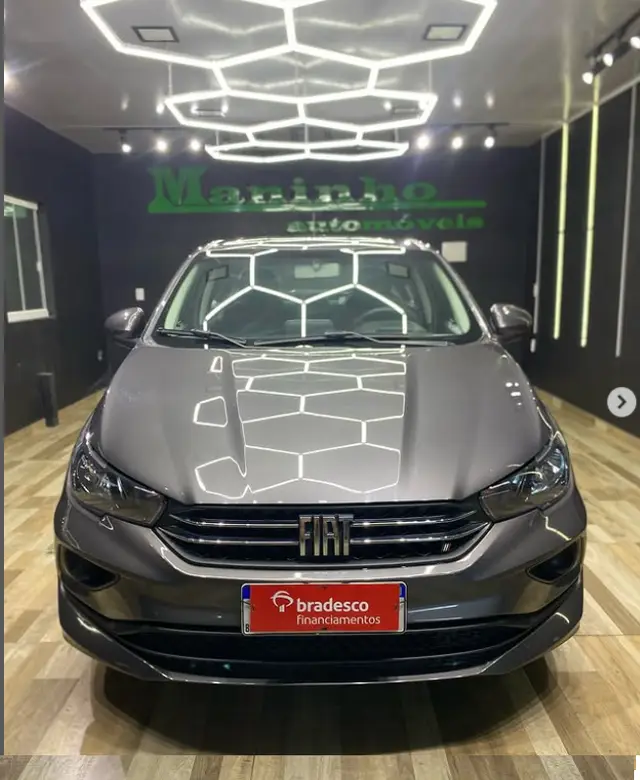 Carro Fiat Cronos 2023 Drive 1.3 (Flex) MT