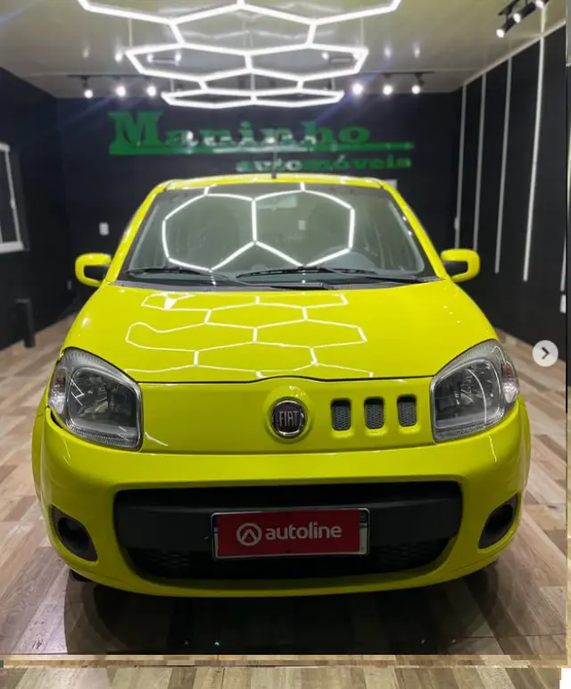 Carro Fiat Uno 2011 Attractive 1.4 8V (Flex) 4p