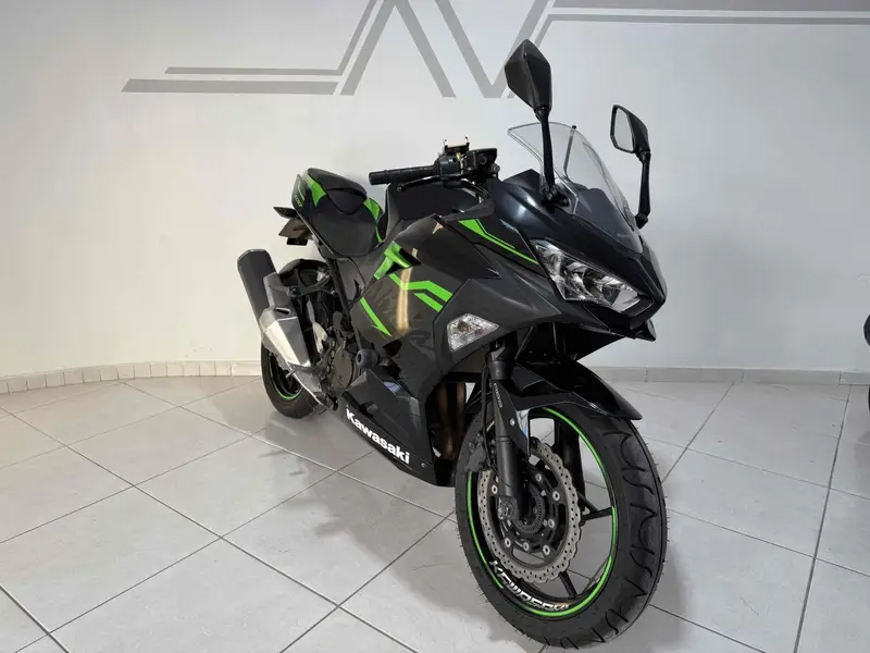 Kawasaki Ninja 400