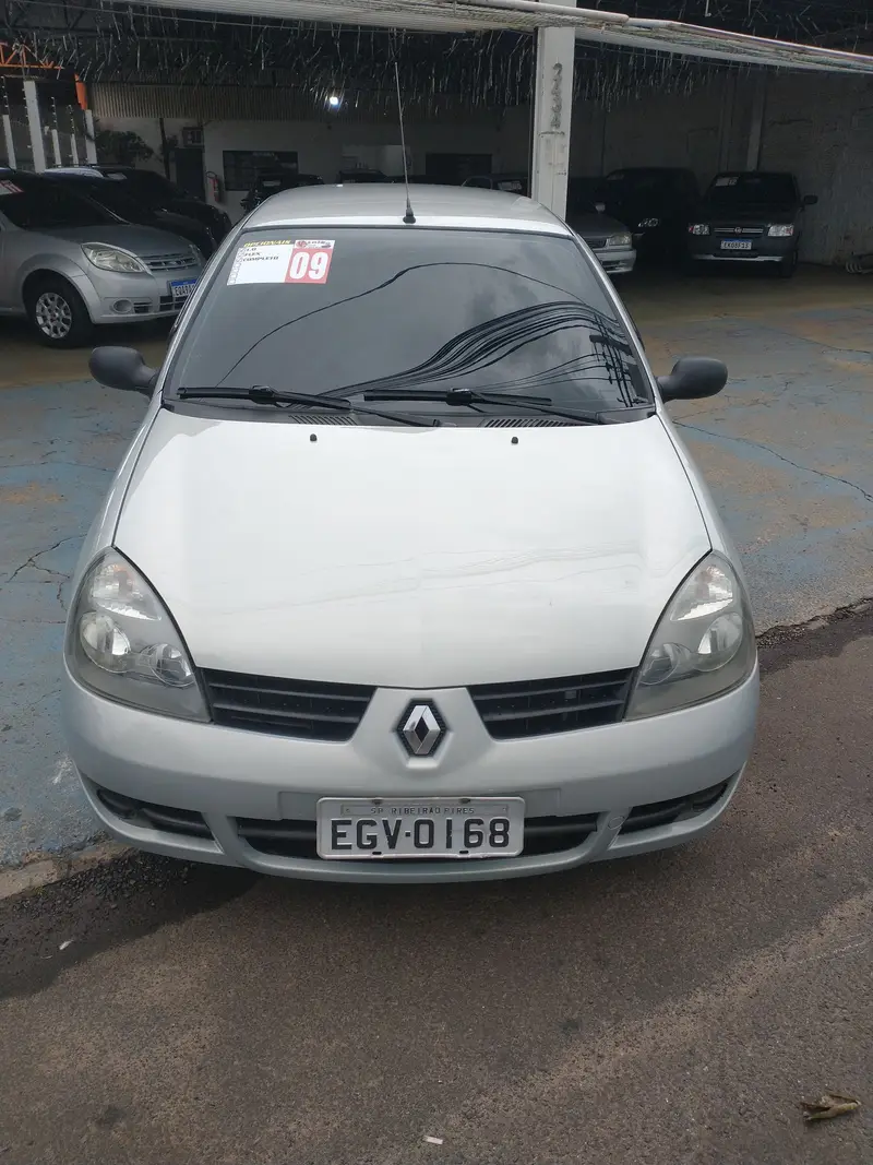 Renault Clio Sedan Expression 1.0 16V (flex)