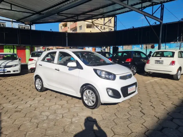 Carro Kia Picanto 2013  EX 1.0 (Flex)