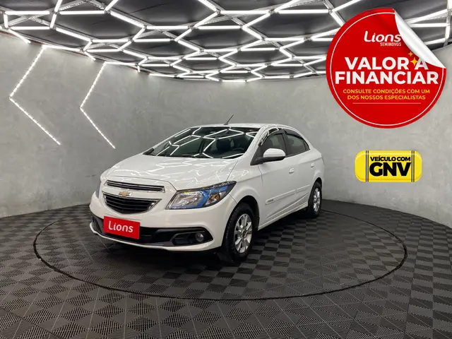 Carro Fiat Doblò 2020 Essence 1.8 16V (Flex)
