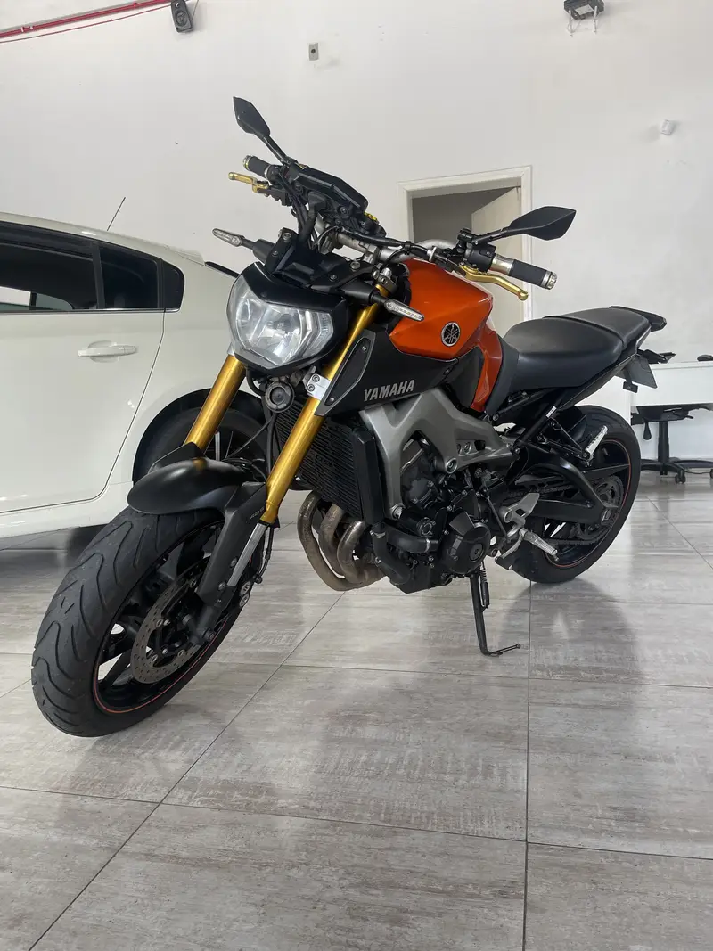 Yamaha MT-09 MT 09