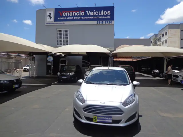 Carro Ford New Fiesta Hatch 2017 New Fiesta SE 1.6 16V