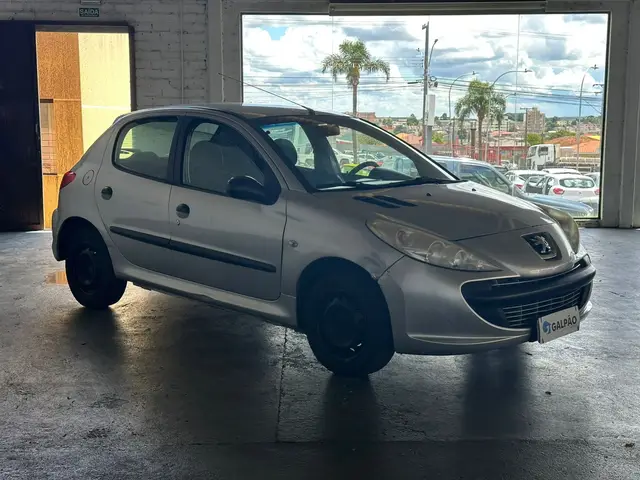 Carro Peugeot 207 2011 Hatch X-Line 1.4 8V (flex) (2 p.)