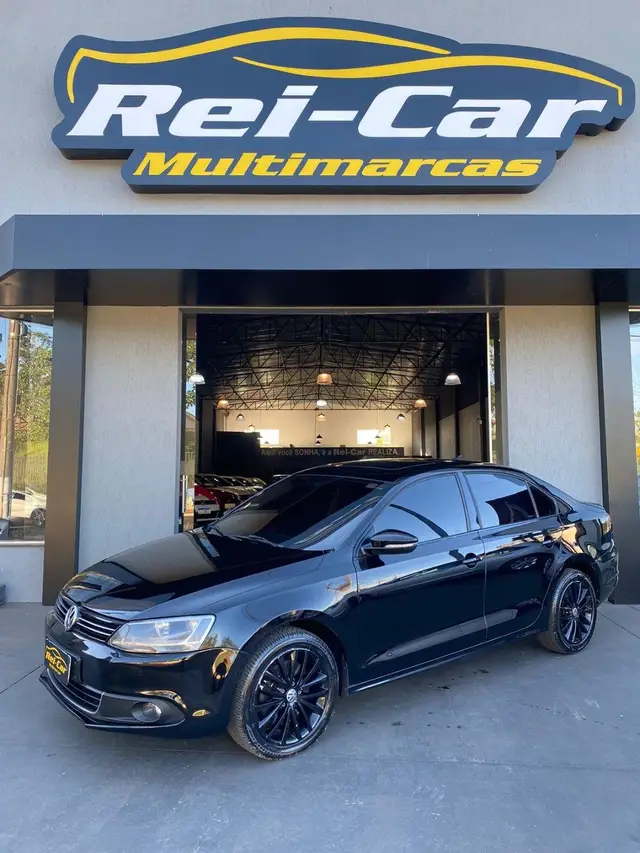 Carro Volkswagen Jetta 2013 2.0 TSI Highline DSG