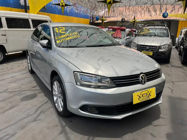 Carro Volkswagen Jetta 2012 2.0 Comfortline Tiptronic (Flex)