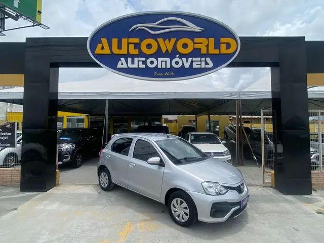 Carro Toyota Etios 2018 X 1.3 (Flex)