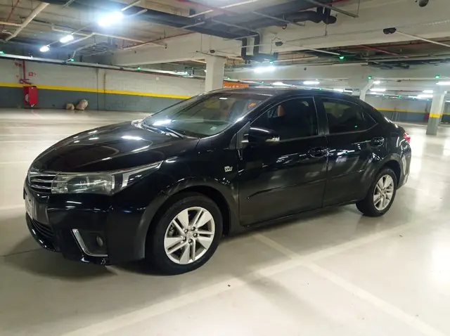 Carro Toyota Corolla 2016 1.8 GLi (Aut.)