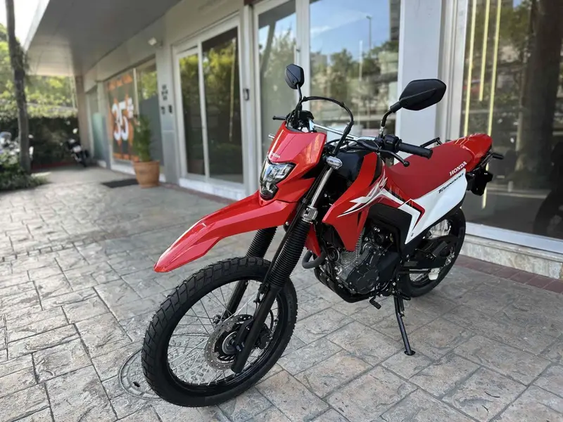 Honda XR 300L Tornado