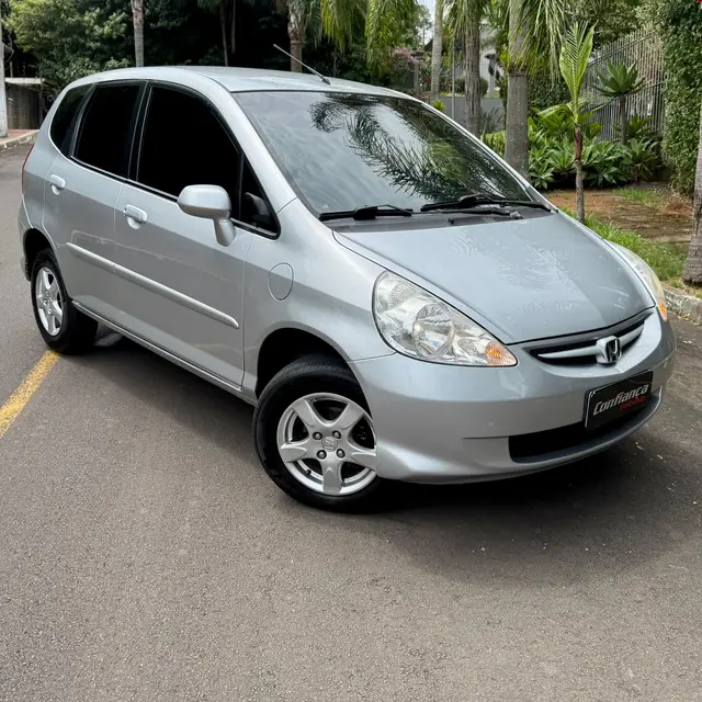 Carro Honda Fit 2008 LXL 1.4