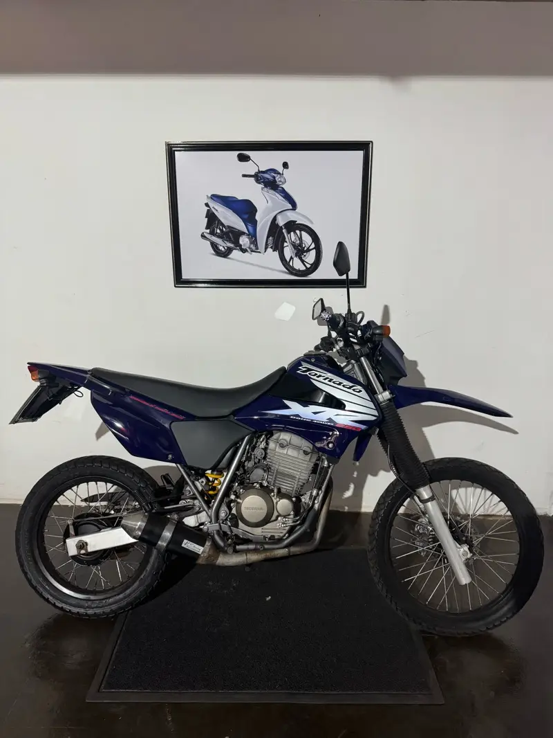 Honda XR 250 Tornado