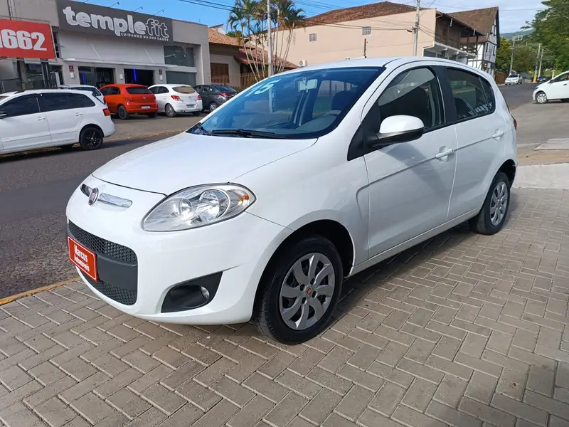 Fiat Palio Attractive 1.4 Evo (Flex)
