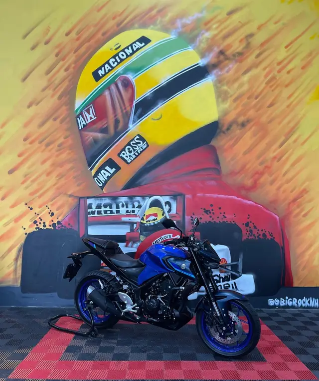 Moto Yamaha MT-03 2023 ABS