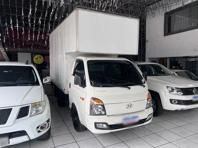 Carro Hyundai HR 2014 2.5 TCI HD Longo com Caçamba