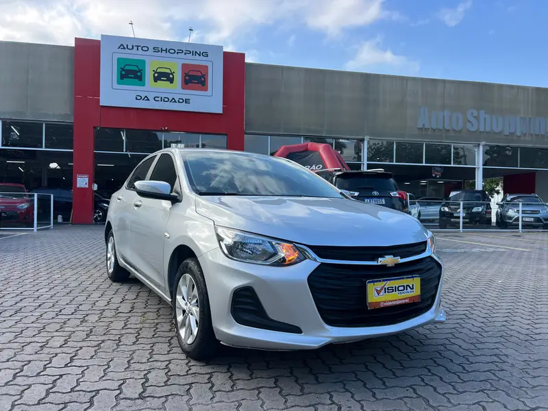 Chevrolet Onix Plus 1.0 LT (Flex)