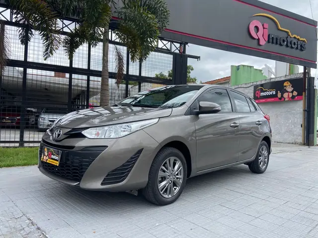 Carro Toyota Yaris 2020 1.5 XL Plus Connect CVT (Flex)