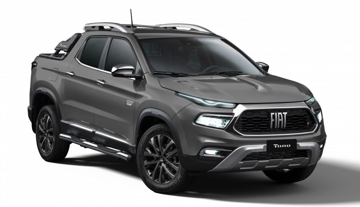Picape intermediária faz da Ultra sua versão mais cara com motor flexível