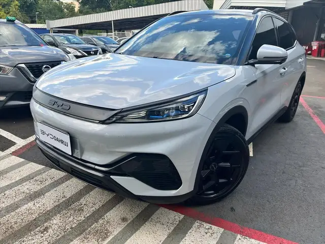 Carro BYD Yuan Plus 2024 EV