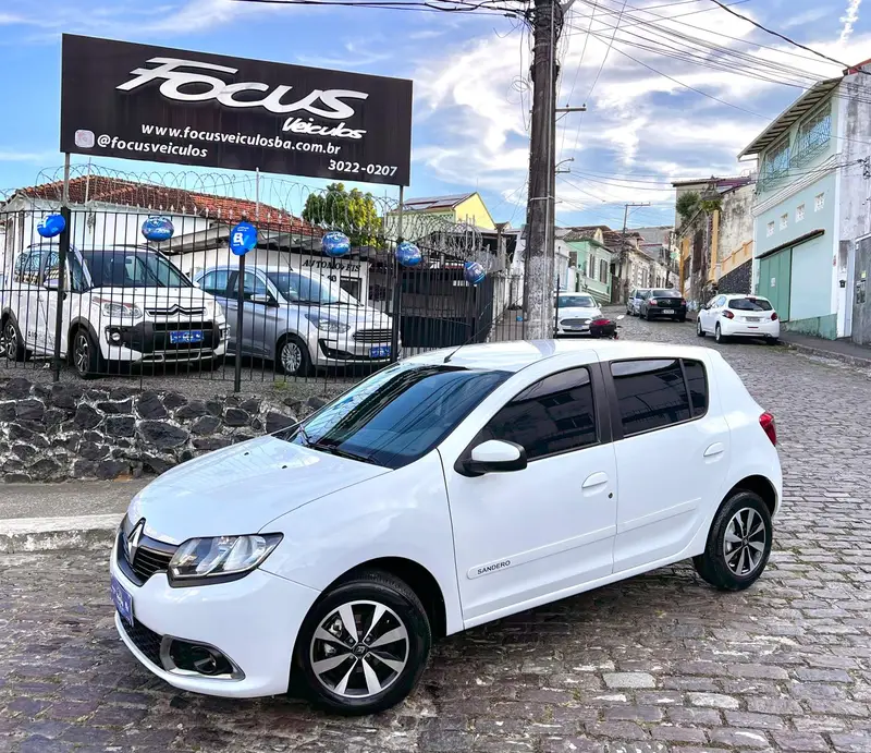 Renault Sandero Authentique 1.0 12V SCe (Flex)
