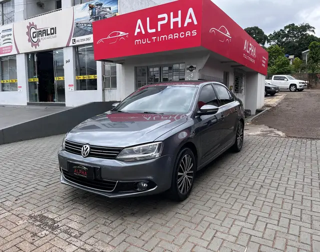 Carro Volkswagen Jetta 2011 2.0 Comfortline (Flex)