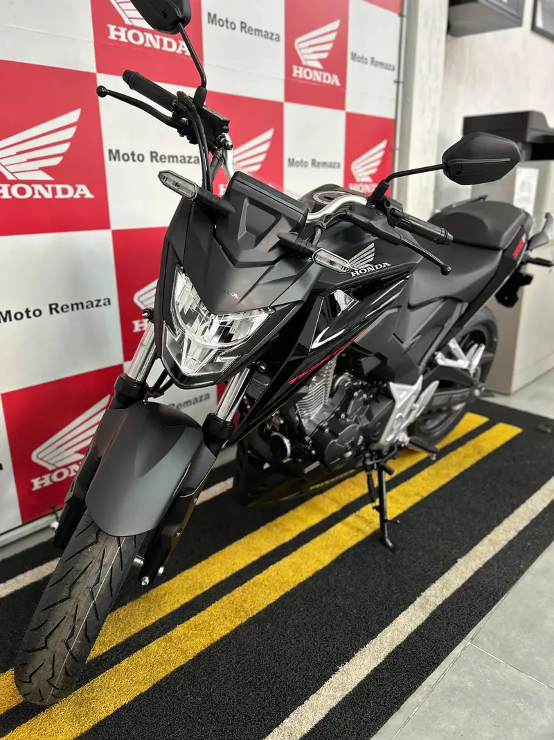 Honda CB 300F Twister (CBS)