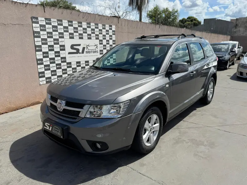 Fiat Freemont 2.4 16V Precision (Aut)