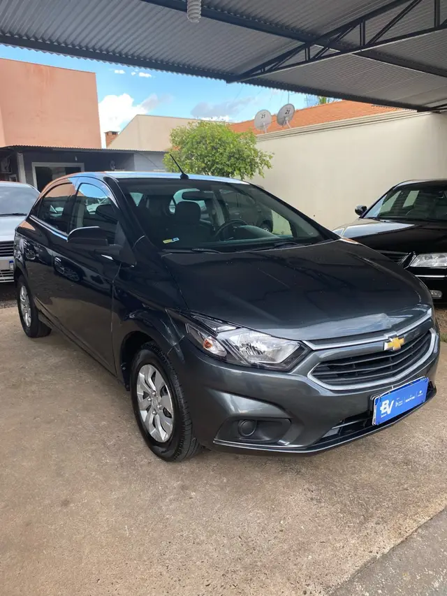 Carro Chevrolet Onix 2018 1.0 LT SPE/4