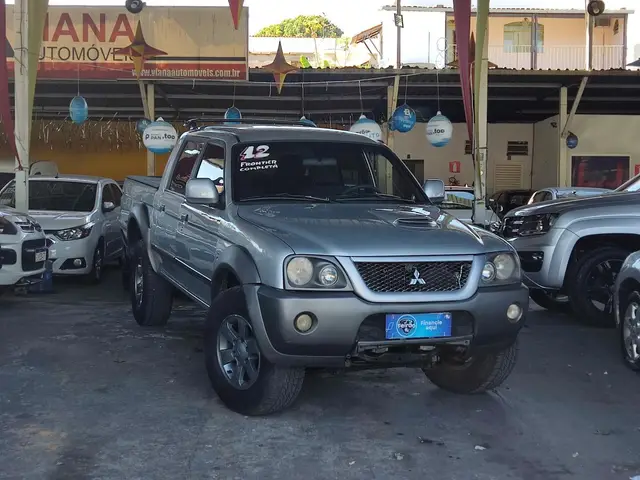 Carro Mitsubishi L200 2012 GL 2.5 4X4