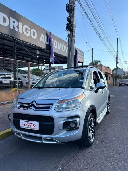 Citroën C3 Exclusive 1.4 8V (flex)