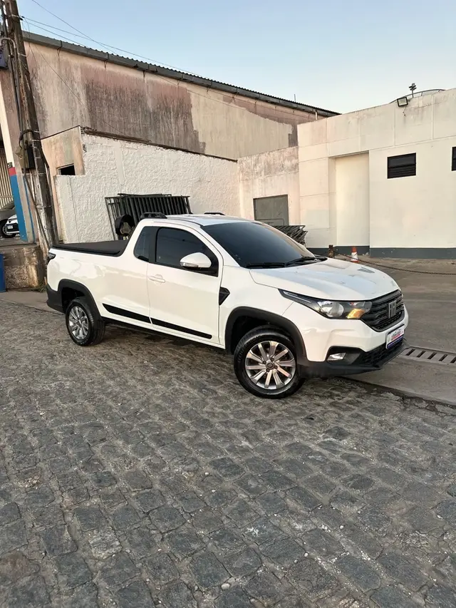 Carro Fiat Strada 2022 Freedom 1.3 CS Plus (Flex)