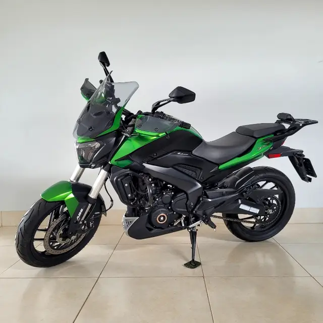 Carro Bajaj Dominar 400 2023 D400 T