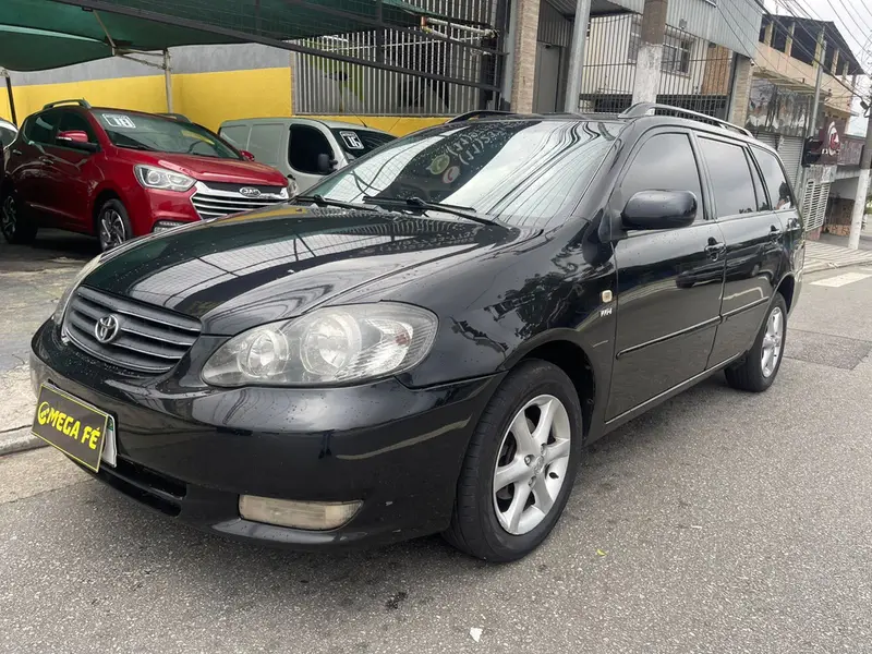 Toyota Corolla Fielder 1.8 16V (aut)