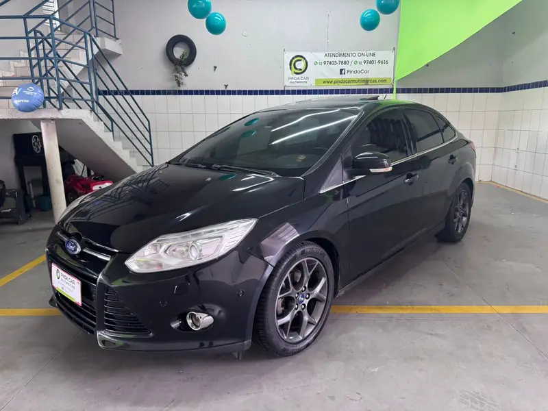 Ford Focus Sedan Titanium Plus 2.0 16V PowerShift (Aut)