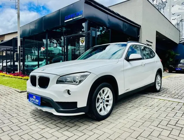 Carro BMW X1 2015 2.0 sDrive20i Activeflex