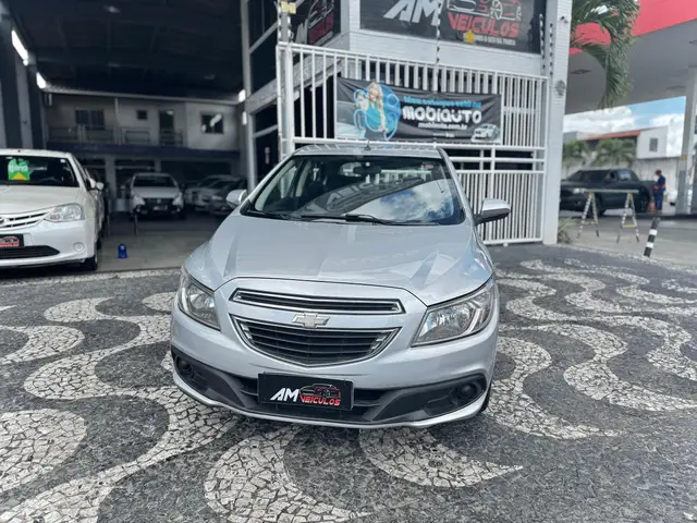Carro Chevrolet Onix 2014 1.0 LT SPE/4