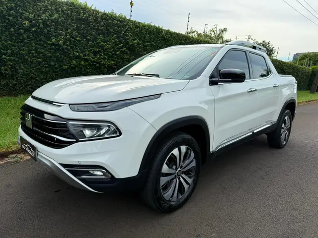 Carro Fiat Toro 2022 Volcano 1.3